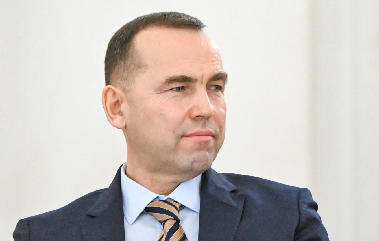 Губернатор Шумков назвал интернет угрозой демографии