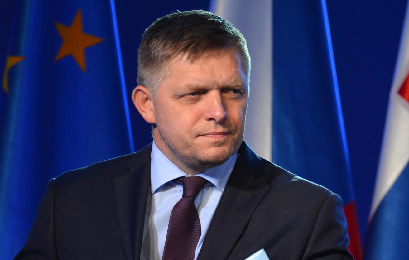 Фицо не видит перспективы завершения украинского конфликта в ближайшее время