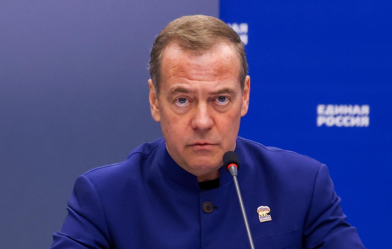 Медведев исключил дипломатический сценарий конфликта