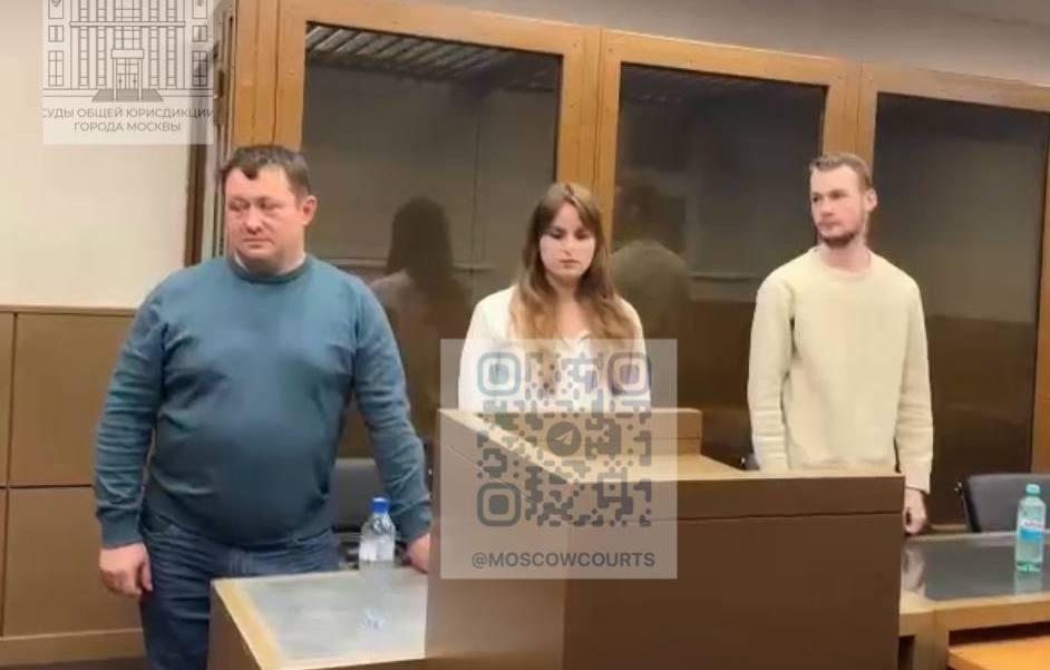 Экс-главе отдела продаж "Эксмо" дали четыре года условно