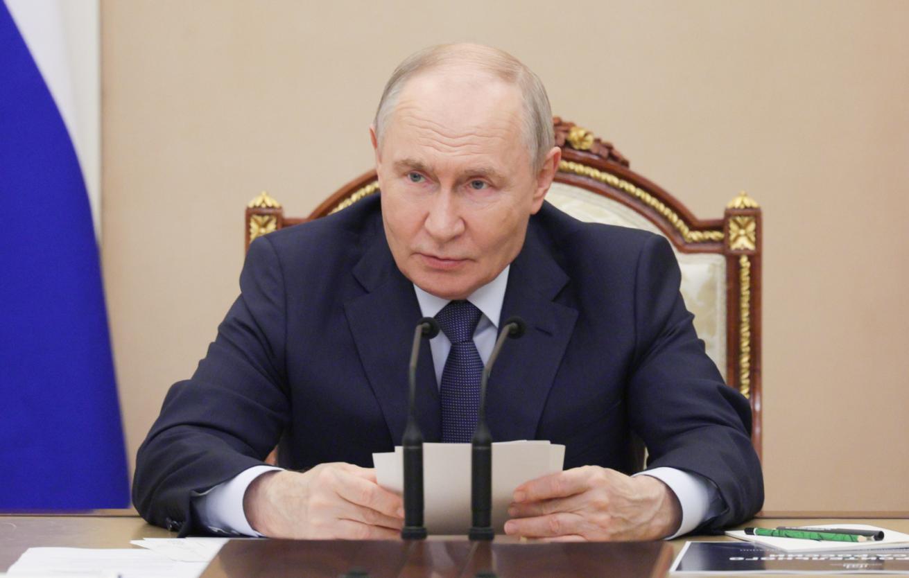 Устойчивость экономики и временные трудности на топливном рынке. Заявления Путина