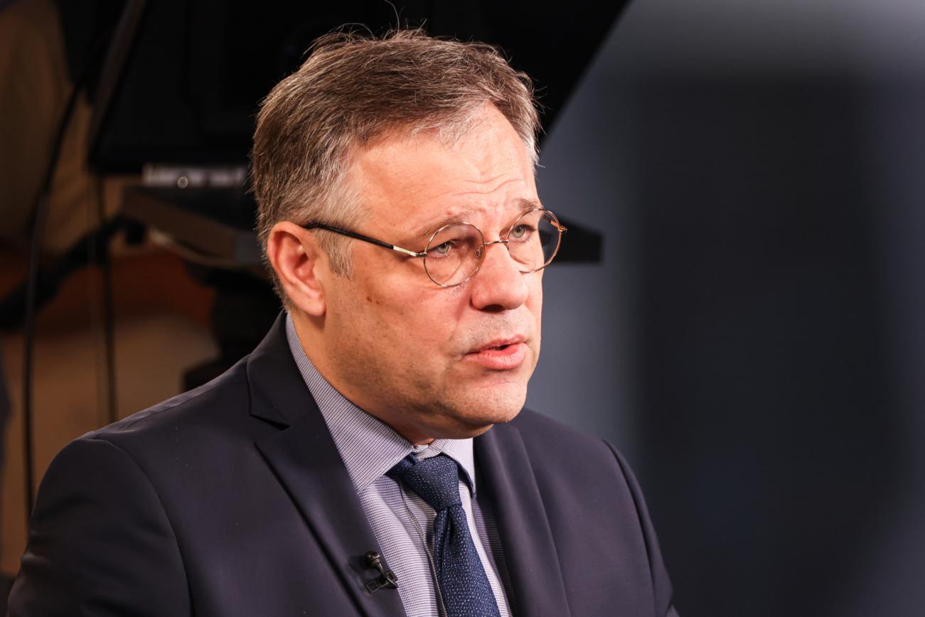 Мирошник: с начала года украинские боевики атаковали 216 автобусов