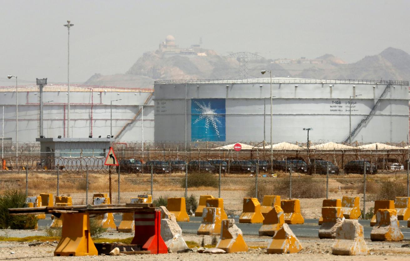Глава Saudi Aramco заявил, что мировые запасы нефти стали "пугающе малы"