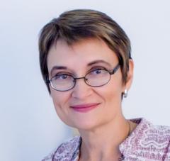 ЯРСКАЯ-СМИРНОВА Елена