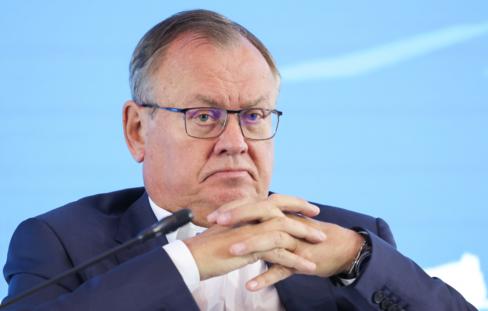 Глава ВТБ Андрей Костин. Дмитрий Феоктистов/ ТАСС
