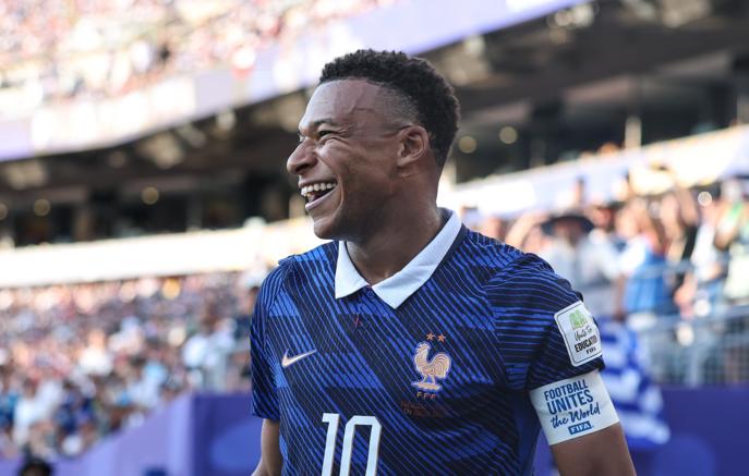 Сборная Франции вышла в 1/4 финала чемпионата мира по футболу