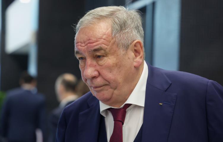 Чесноков: Федерация тенниса России проявляет гибкость в отношении со спортсменами