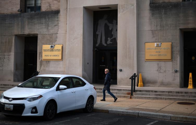 WP: шесть сотрудников 