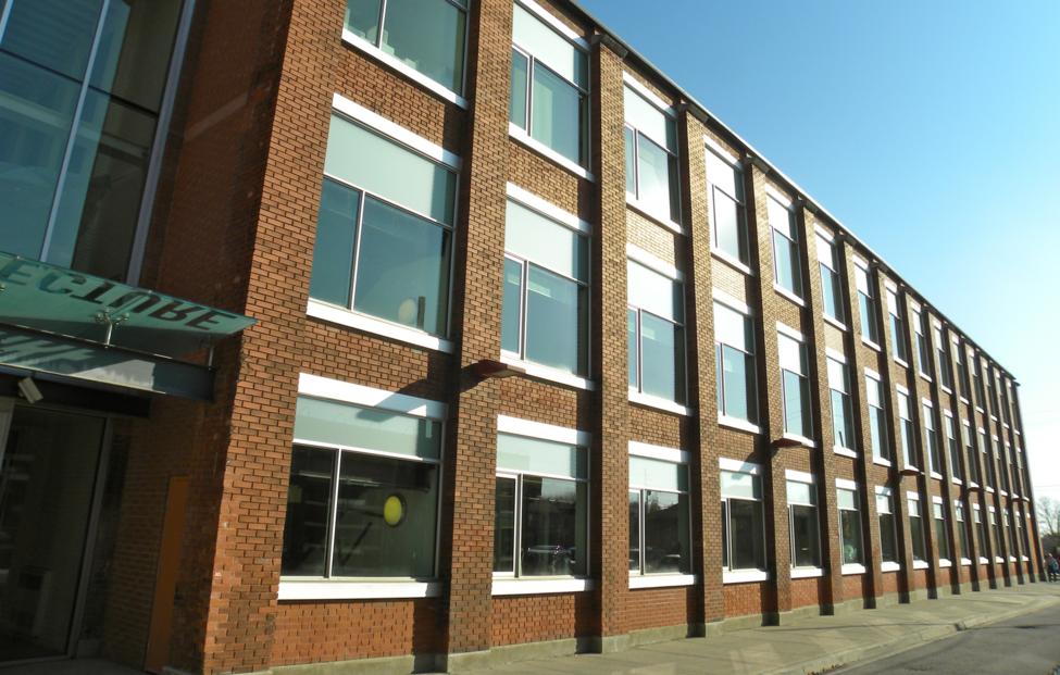 Здание университета Уотерлу JasonParis/ Flickr.com