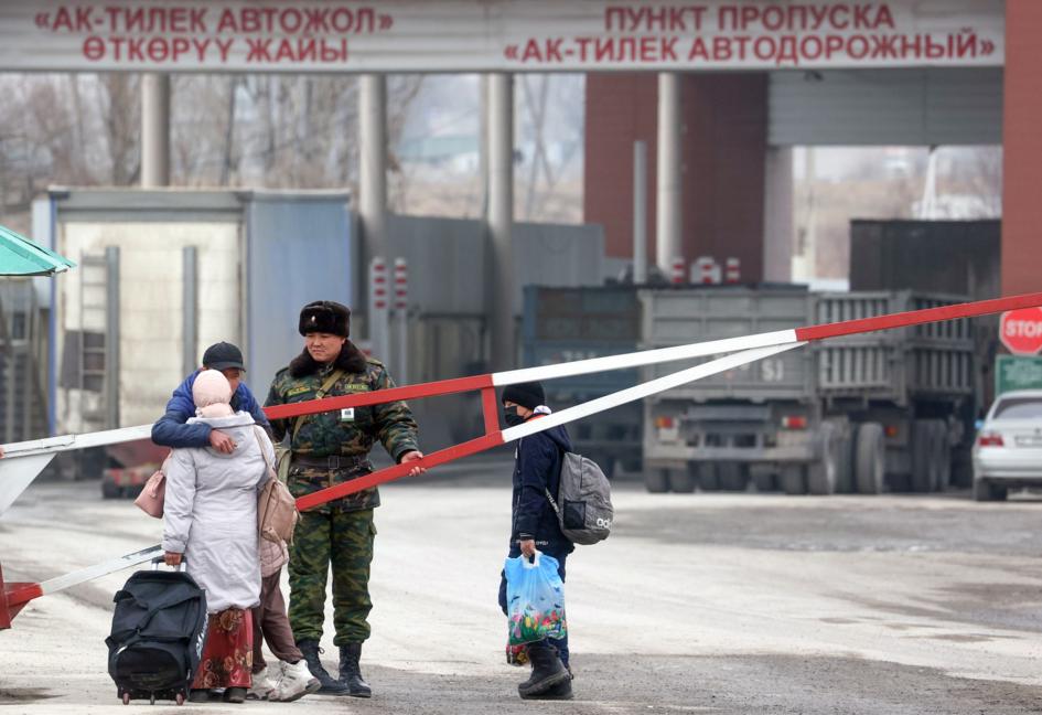 КПП "Ак-Тилек" на границе Киргизии и Казастана Гавриил Григоров/ТАСС