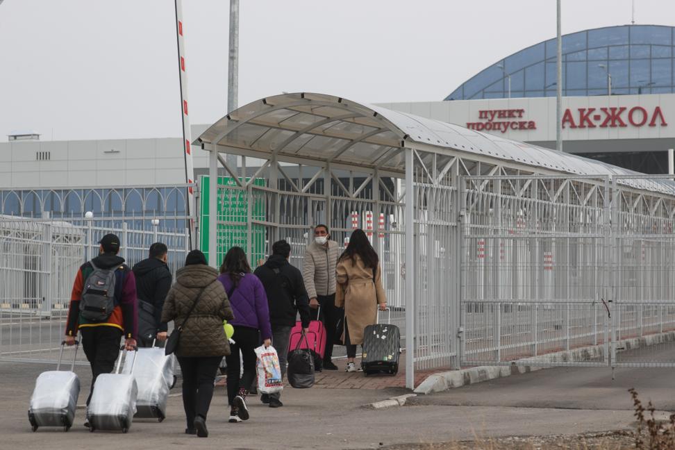 КПП "Ак-Жол" на границе Киргизии и Казастана Гавриил Григоров/ТАСС