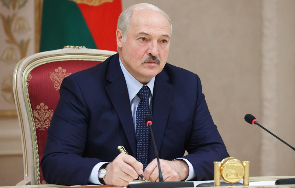 Лукашенко предложил объявить перемирие на Украине без права перегруппировки войск