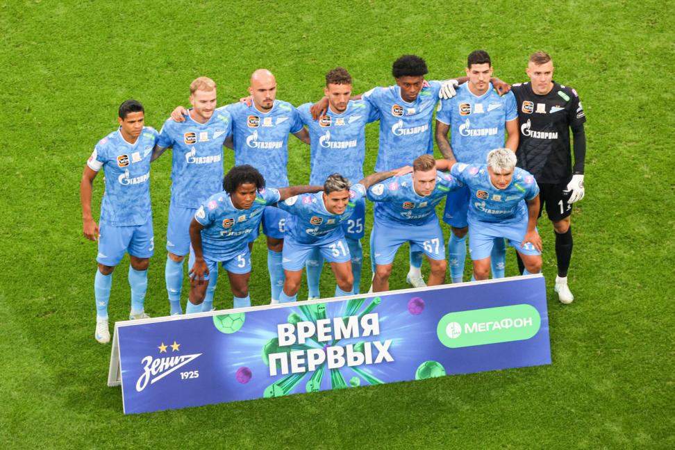 Футболисты 