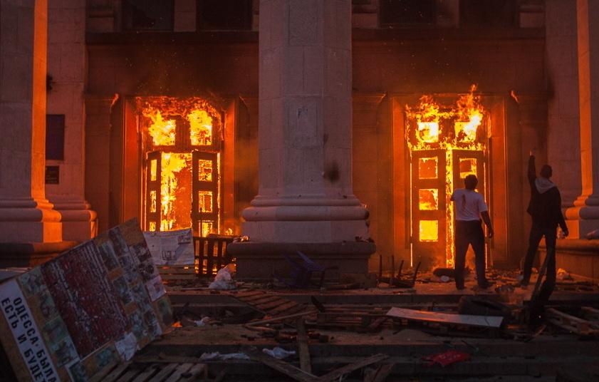 Пожар в здании совета профсоюзов в Одессе, май 2014 года. Андрей Боровский/ ТАСС