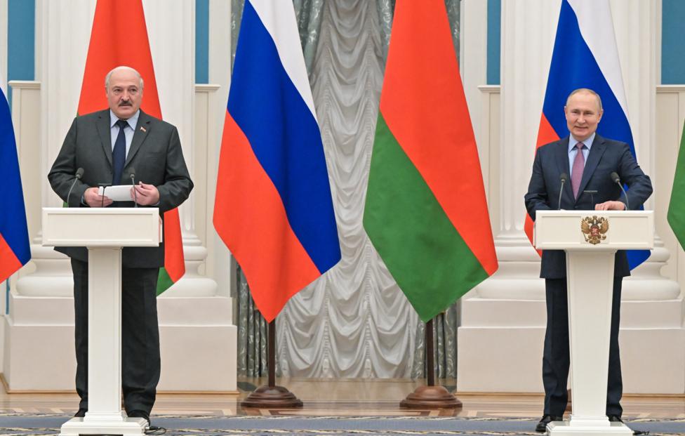Президент Белоруссии Александр Лукашенко и президент России Владимир Путин. Сергей Гунеев/ POOL/ ТАСС