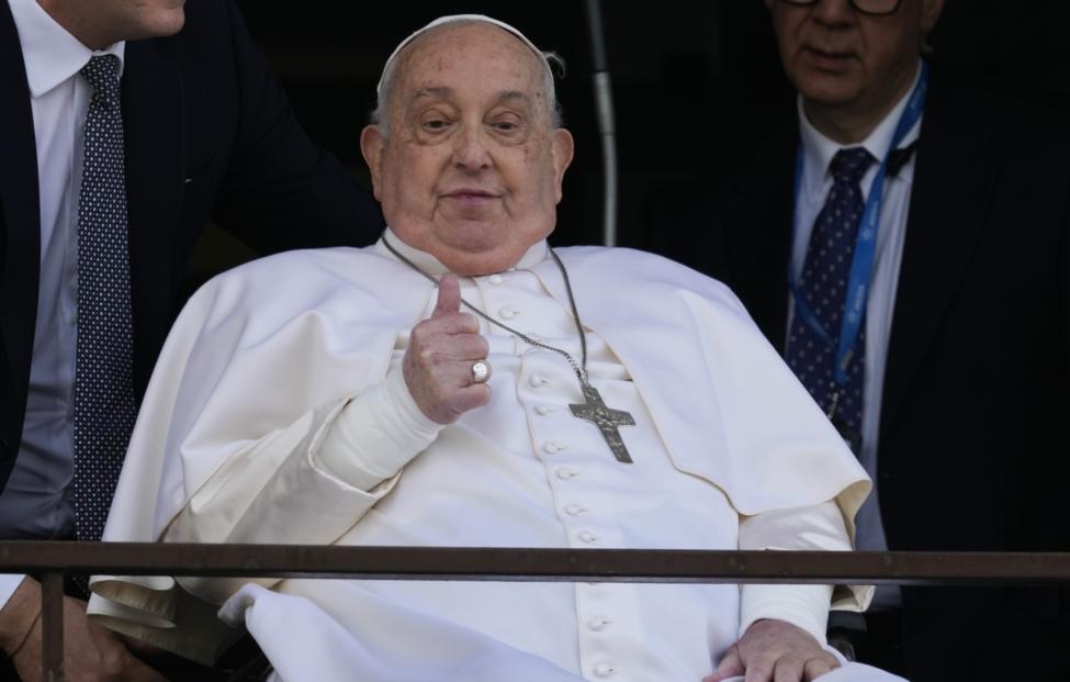 Папа Римский Франциск . AP Photo/ Domenico Stinellis