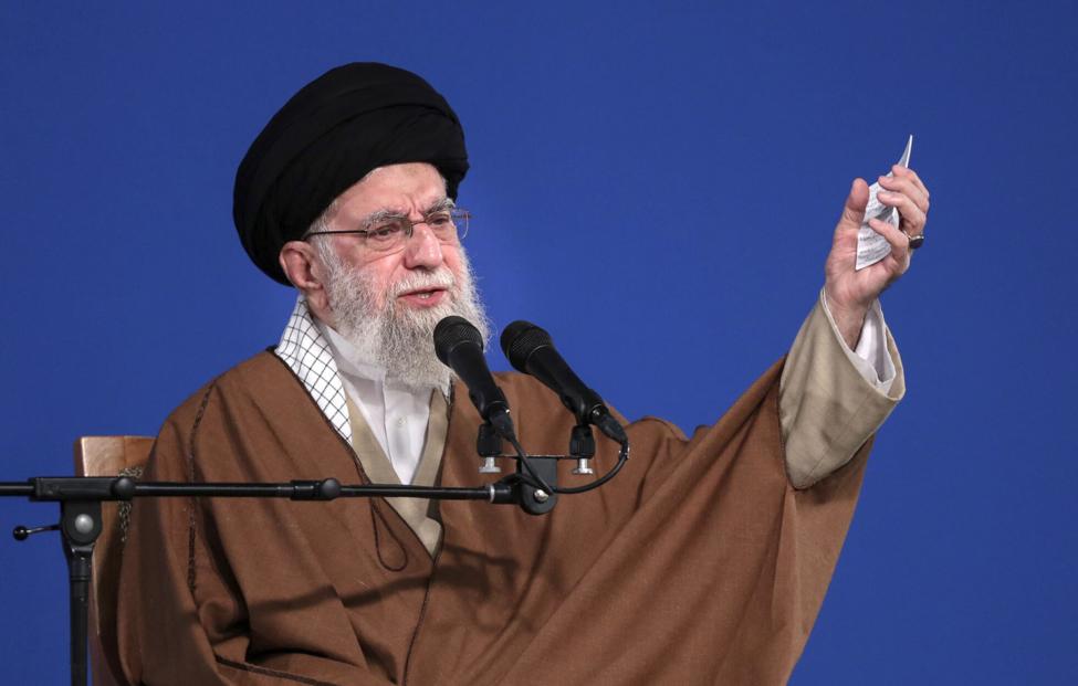Верховный лидер Ирана Али Хаменеи. Office of the Iranian Supreme Leader via AP