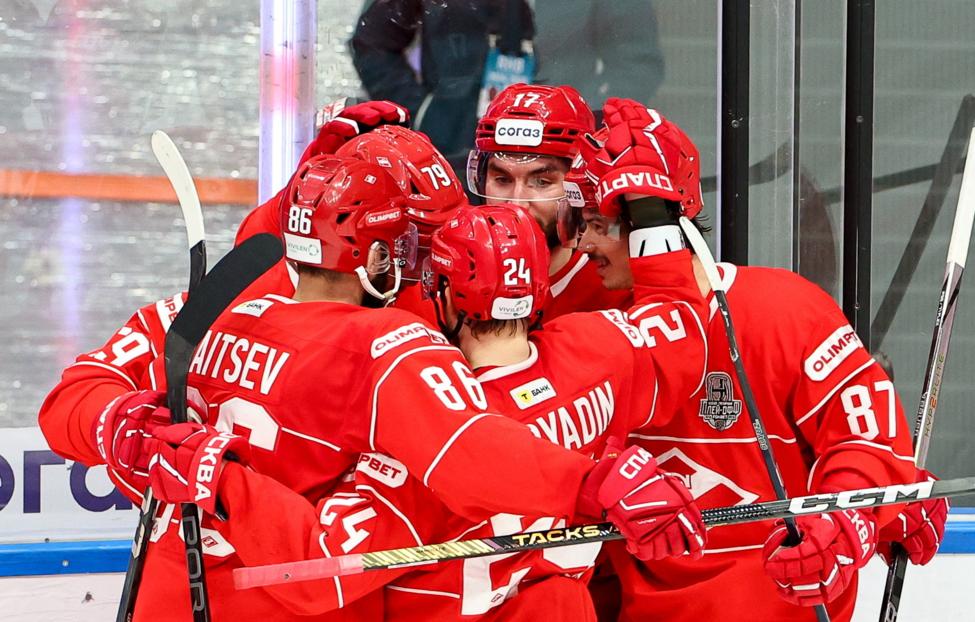 Хоккеисты "Спартака". Софья Сандурская/ ТАСС