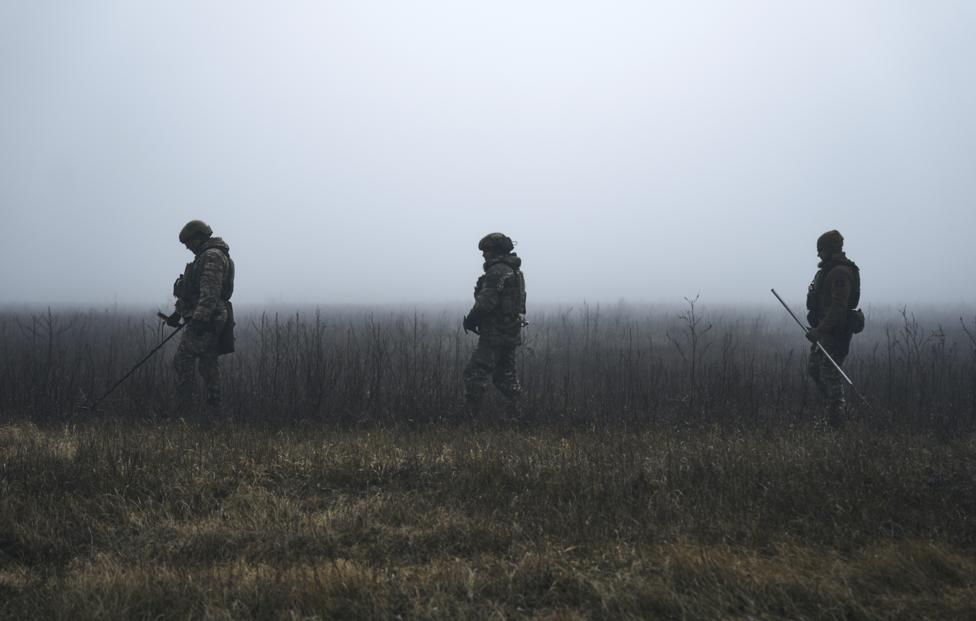 AP Photo/ LIBKOS