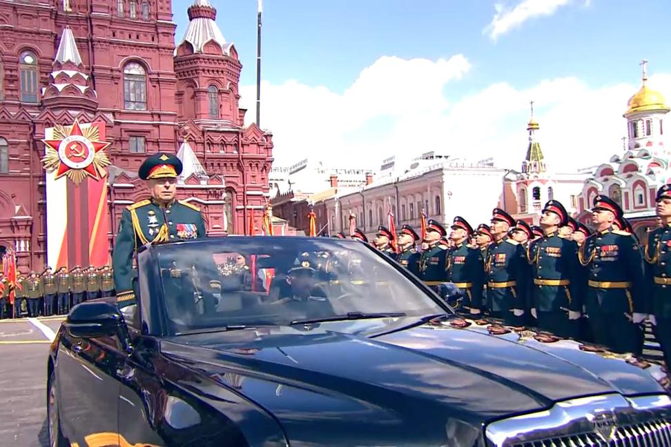 Парад Победы начался на Красной площади Ruptly
