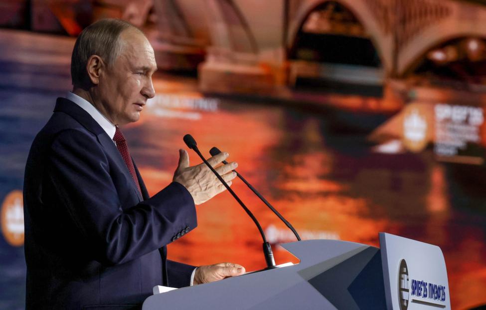 Вячеслав Прокофьев/ пресс-служба президента РФ/ ТАСС