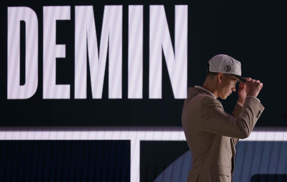 Егор Демин. AP Photo/ Adam Hunger