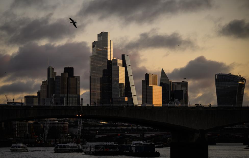 Leon Neal/ Getty Images