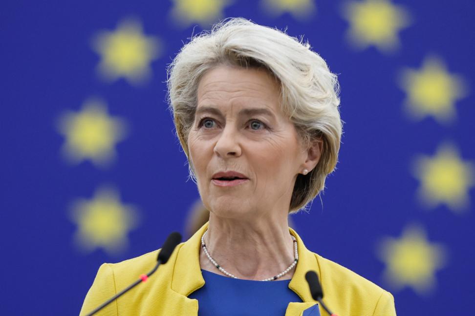Председатель Европейской комиссии Урсула фон дер Ляйен AP Photo/ Jean-Francois Badias