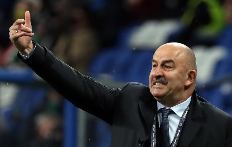 Главный тренер "Ахмата" Станислав Черчесов Антон Новодережкин/ ТАСС