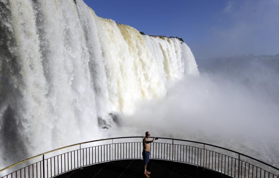 Водопады Игуасу, Аргентина. AP Photo/ Jorge Saenz