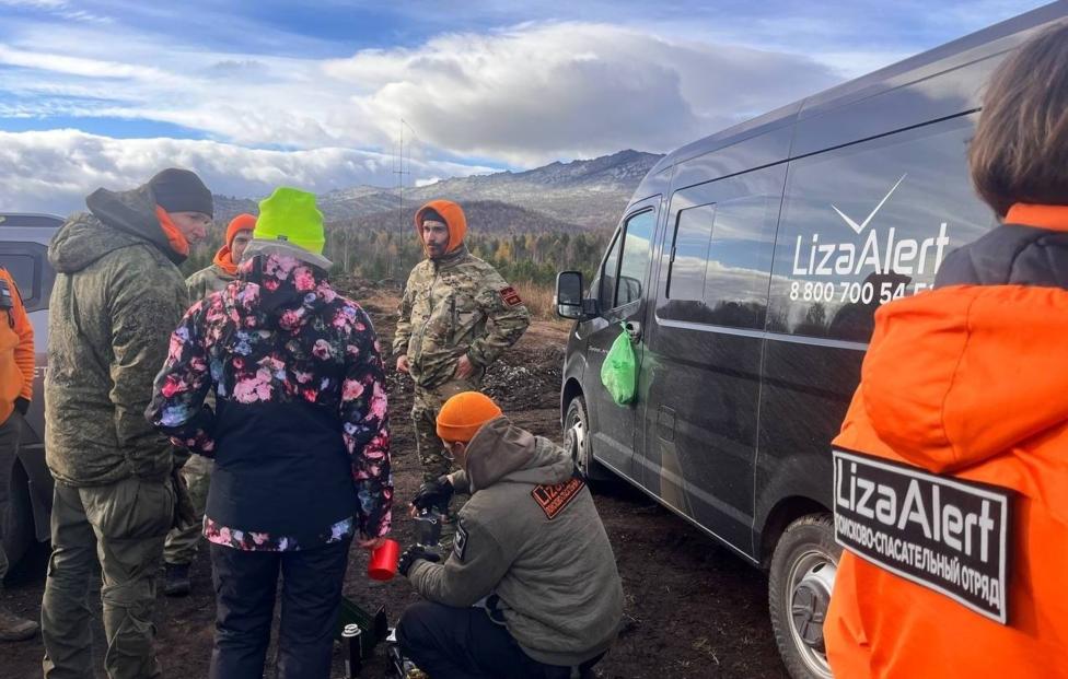  Пресс-служба "ЛизаАлерт" Красноярского края/ ТАСС