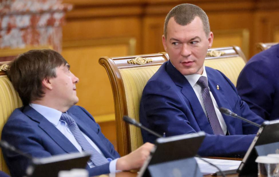 Министр просвещения РФ Сергей Кравцов и министр спорта РФ Михаил Дегтярев Евгений Мессман/ ТАСС