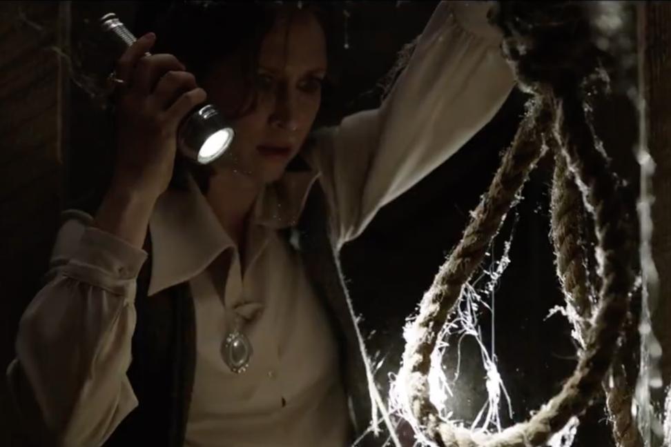 Кадр из фильма "Заклятие" Официальная страница фильма "Заклятие" в социальной сети