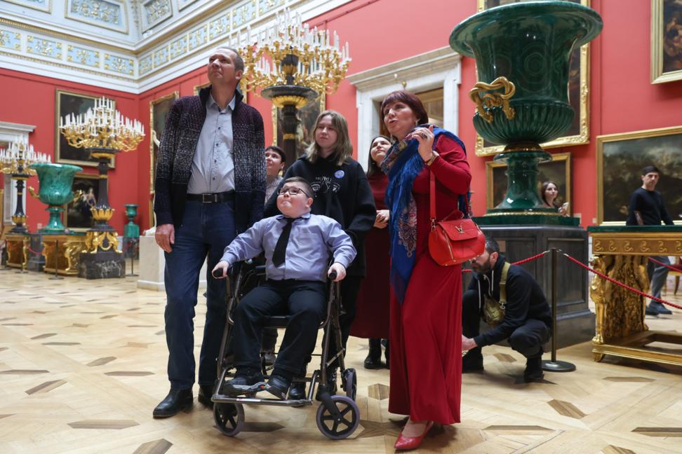 Никита Мирошниченко (в центре) Петр Ковалев/ ТАСС 