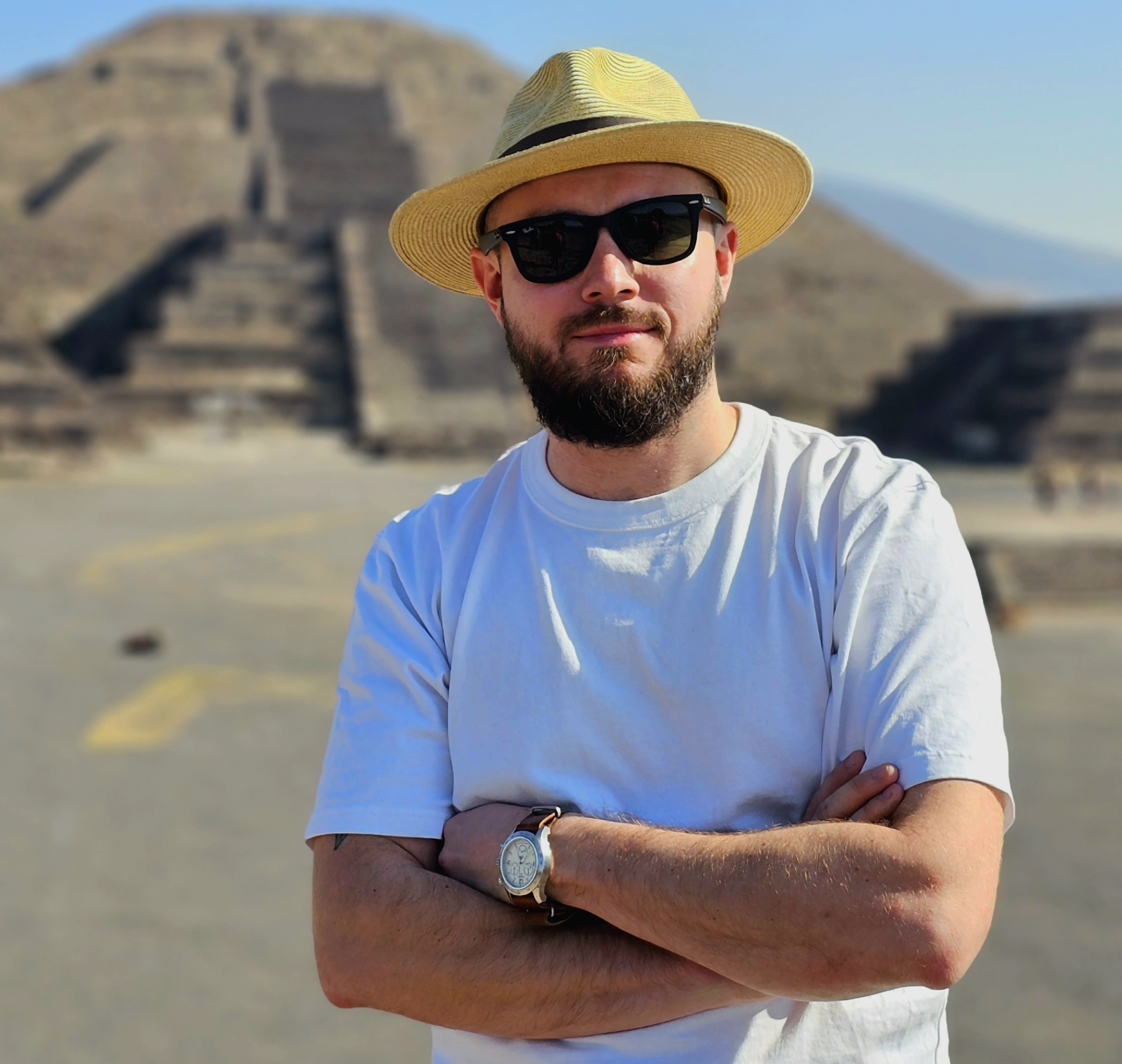 НОВИКОВ Сергей